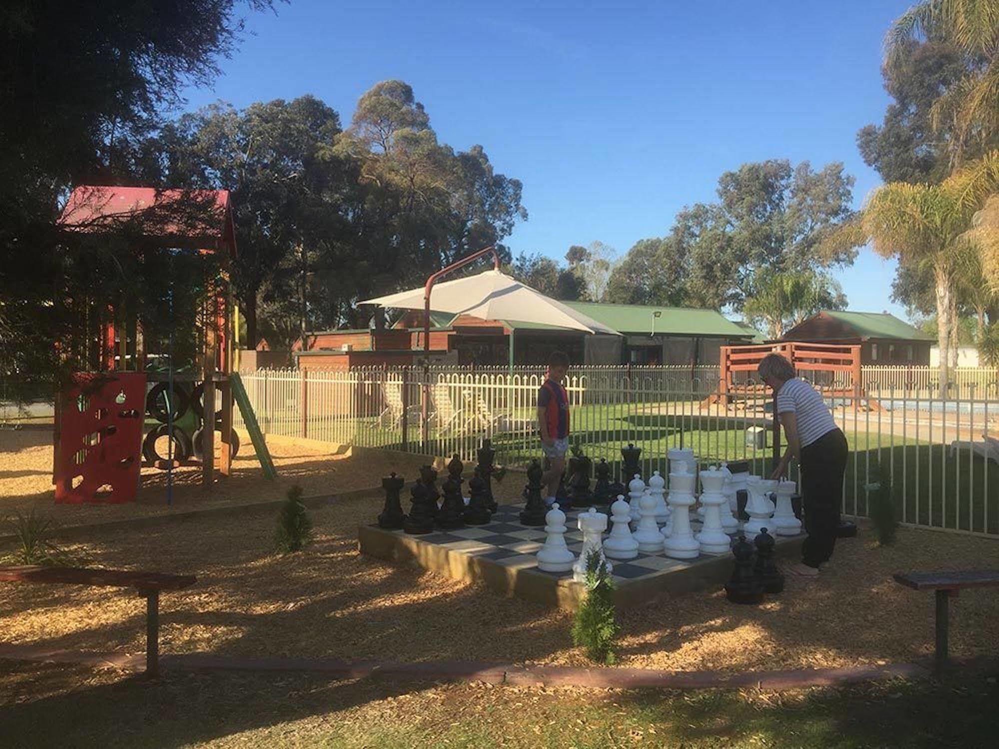 Cobram Barooga Golf Resort Dış mekan fotoğraf